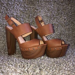 Jessica Simpson Platform Heels